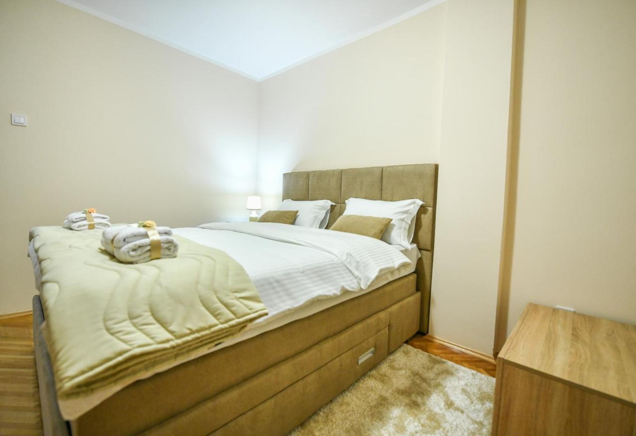 Apartman Centar 2 Podgorica Kültér fotó