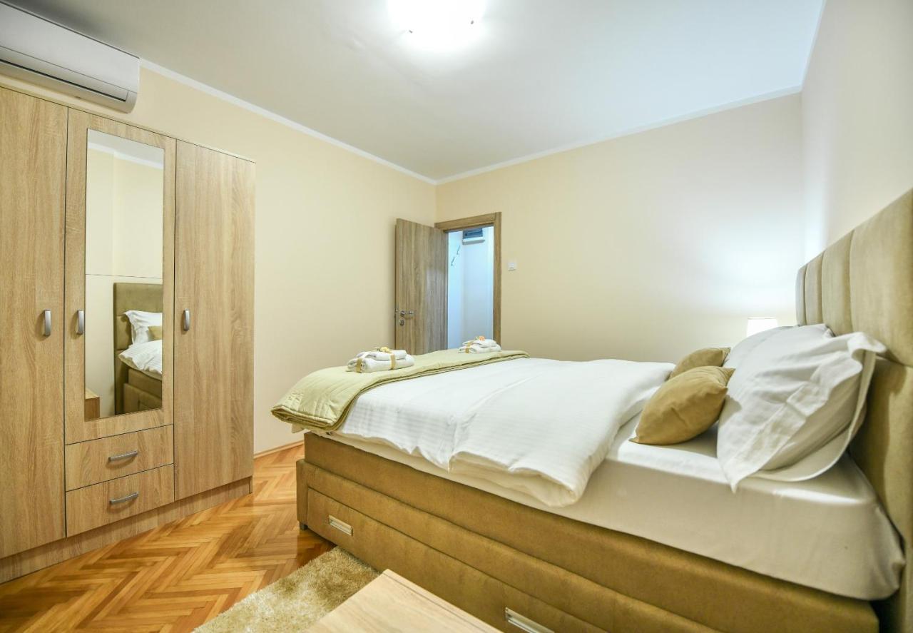 Apartman Centar 2 Podgorica Kültér fotó
